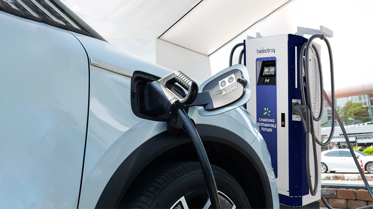 White Label vs OEM EV Chargers: What’s the Difference?